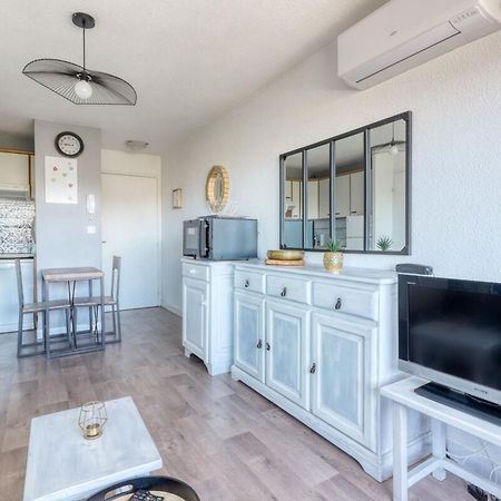 T2 600 M From The Beach! Air-Conditioned Le Lavandou Buitenkant foto