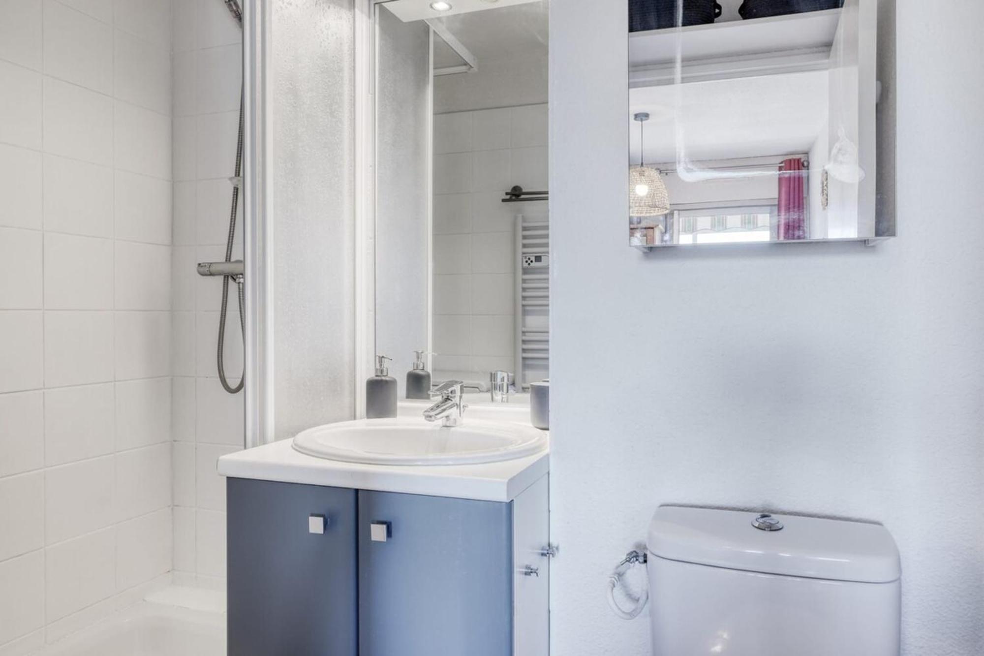T2 600 M From The Beach! Air-Conditioned Le Lavandou Buitenkant foto